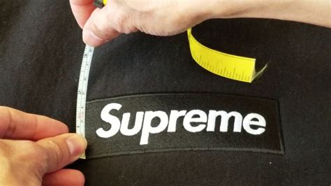 supreme box logo dimensions